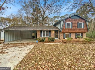 575 Stonehedge Dr, Stone Mountain, GA 30087