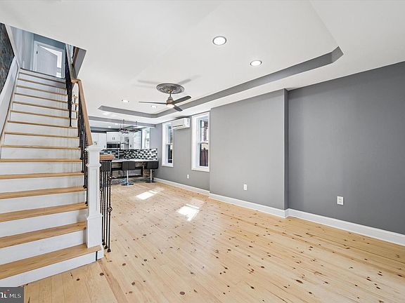 4th image of 5556 Osage Ave
