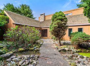 200 Indian Rock Dr, Brownsville, PA 15417