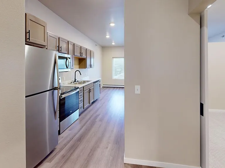 The Plains Apartments — Photo 14