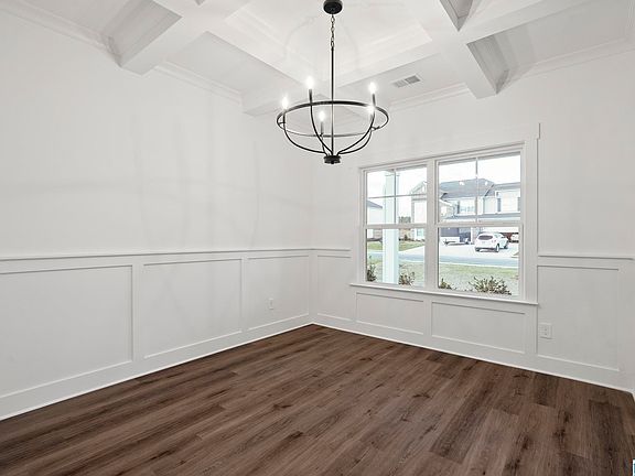 4th image of 361 Wynlake Dr