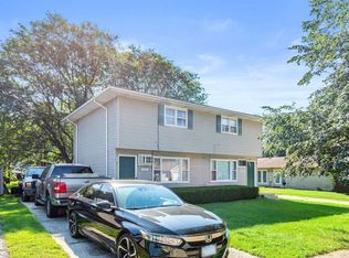 1113-15 Burgundy Ln #1115, Aurora, IL 60505