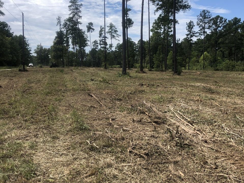 2nd image of Overlook Rd