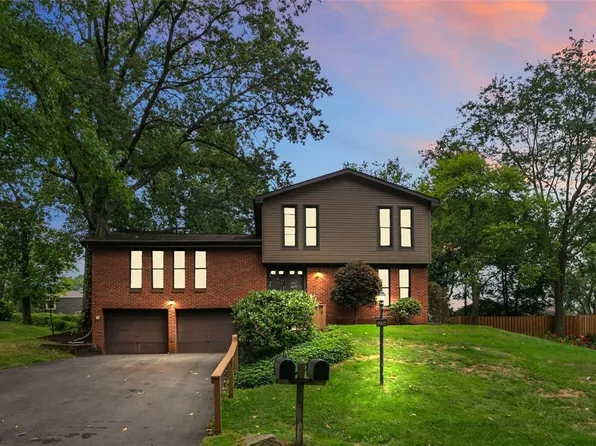 9905 W Moccasin Trl, Wexford, PA 15090