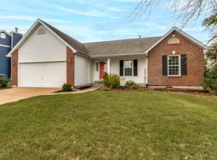 143 Dusty Rose Dr, O'Fallon, MO 63368