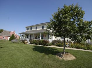 2735 N 35th Rd, Seneca, IL 61360