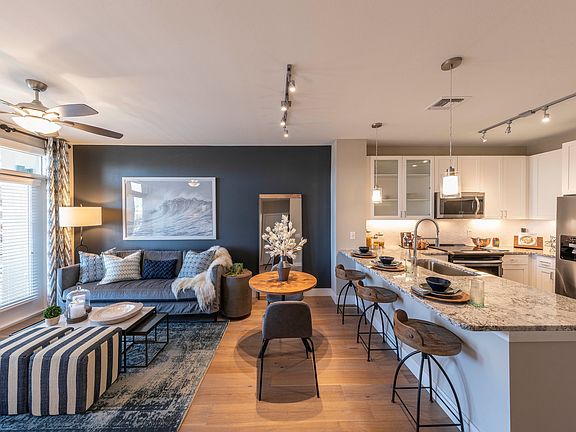 The Halsten At Chauncey Lane Apartments Scottsdale Az Zillow