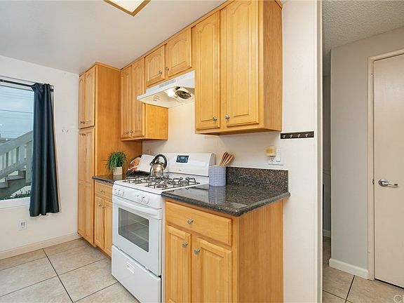 4th image of 8892 Katella Ave #4