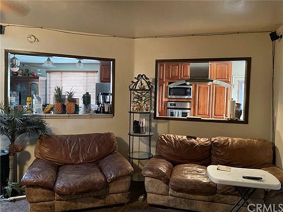 4th image of 1127 E Elsmere Dr