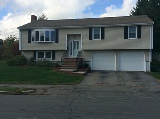 9 Longbow Rd, Wakefield, MA 01880