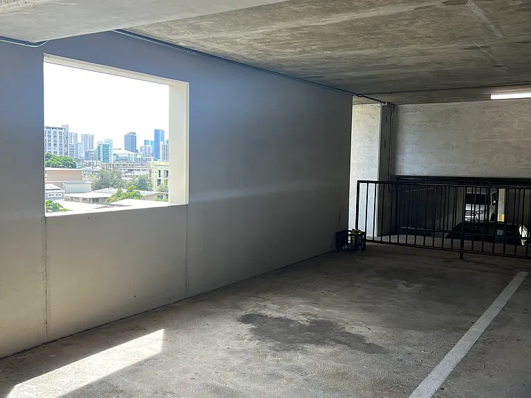 2754 Kuilei St #1004 — Photo 7