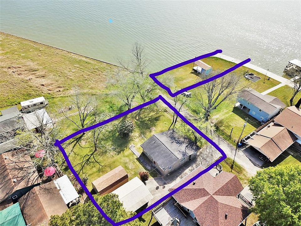 1st image of 229 Clear Water Dr