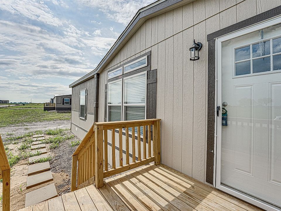 1st image of 3050 Sitting Bull Ln