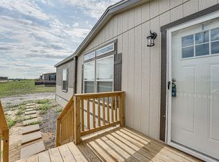 3050 Sitting Bull Ln, Ferris, TX 75125