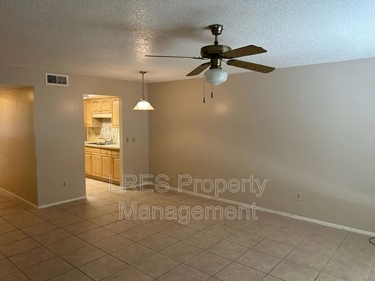 4603 Lighthouse Cir — Photo 44