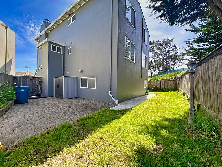 330 Higate Dr — Photo 11