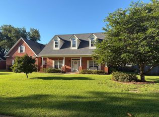102 Harrison Ct, Warner Robins, GA 31088