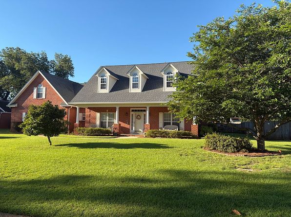 102 Harrison Ct