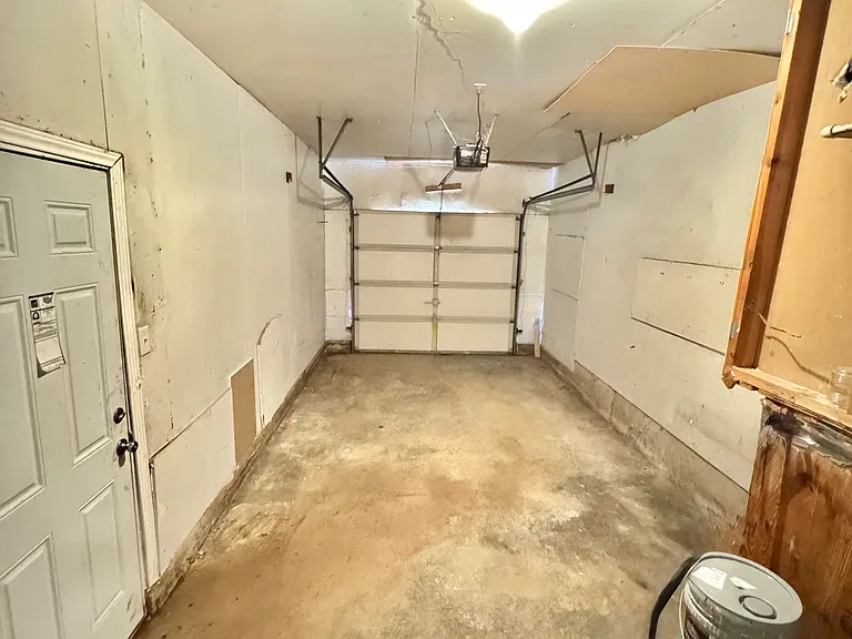 252 E Coe Dr — Photo 26