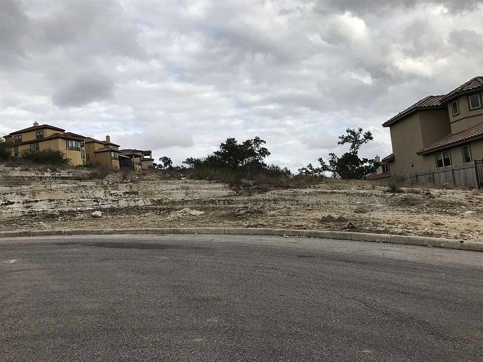 1st image of 16034 Villa Basilica