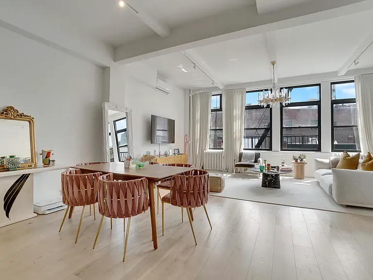 145 Spring St #5A — Photo 1