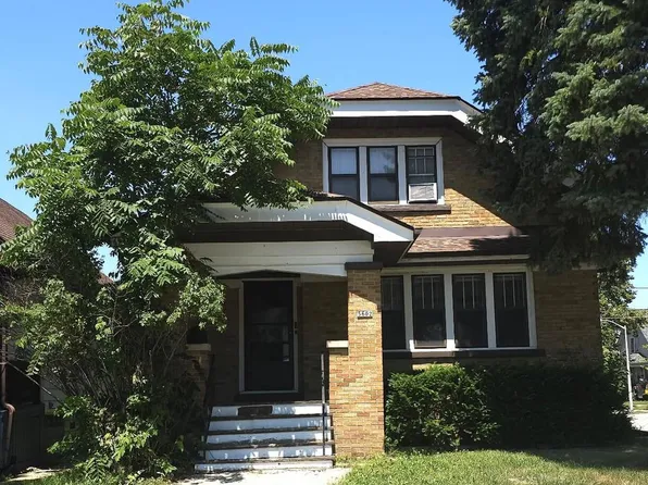 5602 West Rogers STREET, Milwaukee, WI 53219