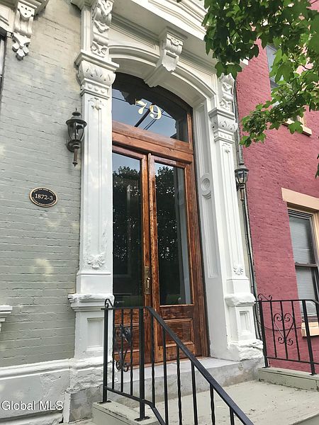 5th image of 79 Ten Broeck Street