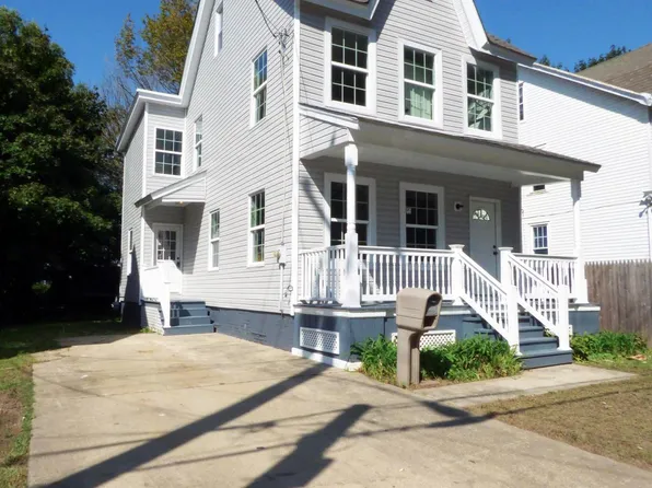 71 Walnut St, Salem, NJ 08079