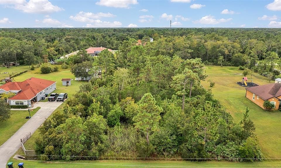 1st image of Robertson St Lot 74