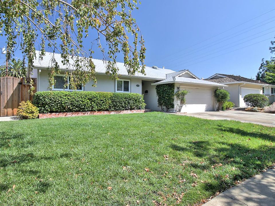 1st image of 158 Lester Ln