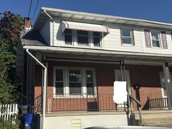 35 Grandview Ter, Hamburg, PA 19526
