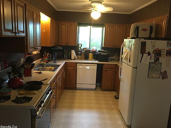 5th image of 106 Cedarcrest Dr
