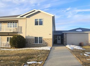 812 Bridgeport Dr UNIT 3, Bismarck, ND 58504
