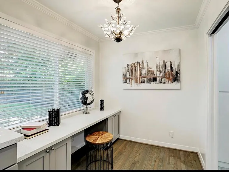5403 Carew St — Photo 7