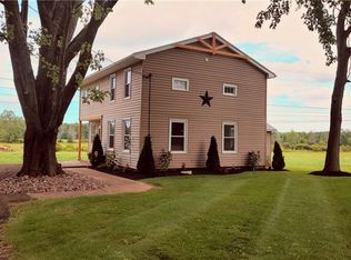 7135 Kinne Rd, Lockport, NY 14094