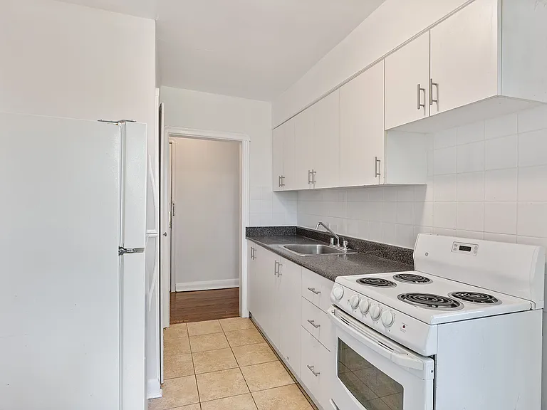 4 Folcroft Ave — Photo 18