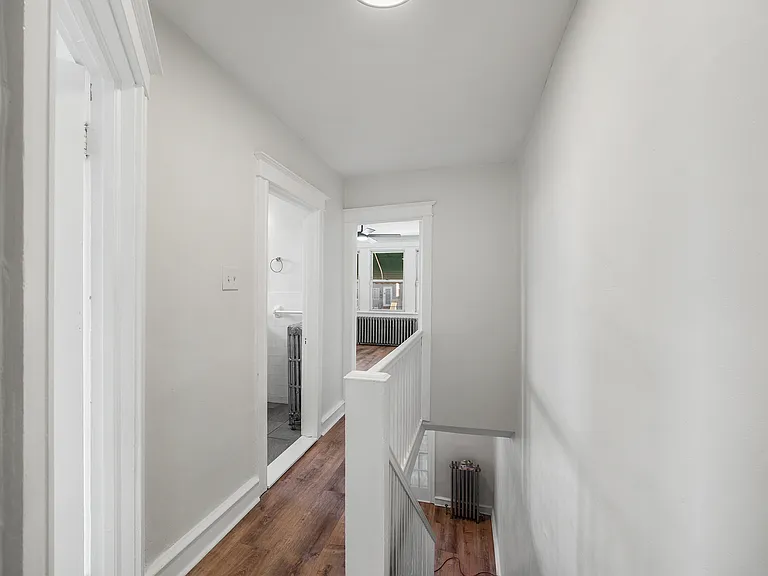 5748 Dunlap St — Photo 16