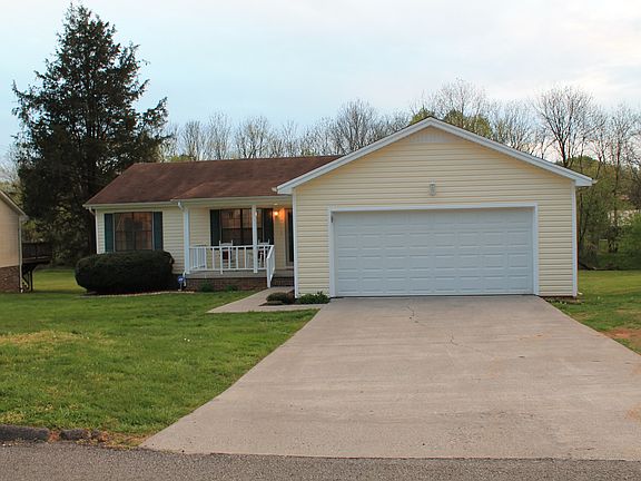 2nd image of 172 Vermont Dr NW