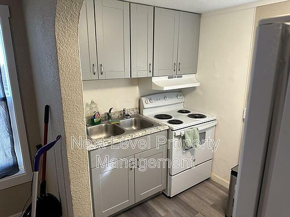 4th image of 1263 Us Highway 2 E APT 16