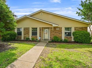 1206 Frio Ln, Garland, TX