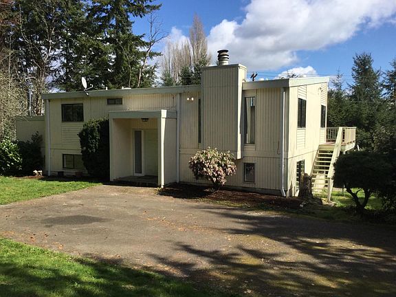 2nd image of 5691 Kitsap Way