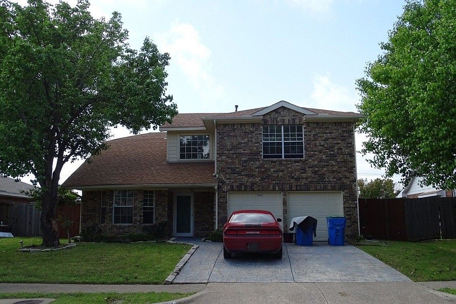 1st image of 7818 Straits Dr