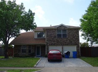 7818 Straits Dr, Rowlett, TX 75088