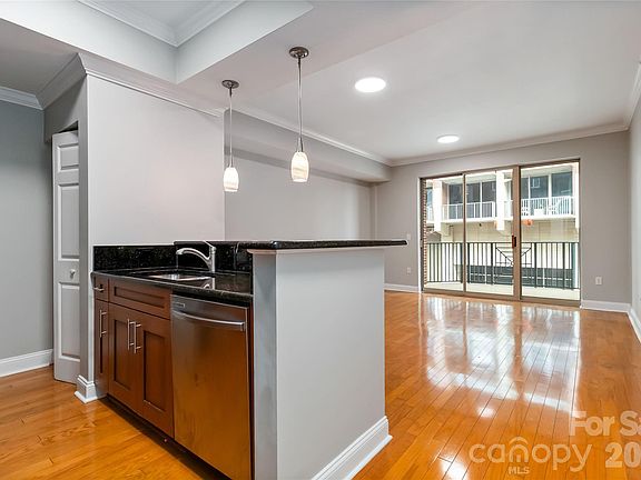 5th image of 300 W 5th St APT 333