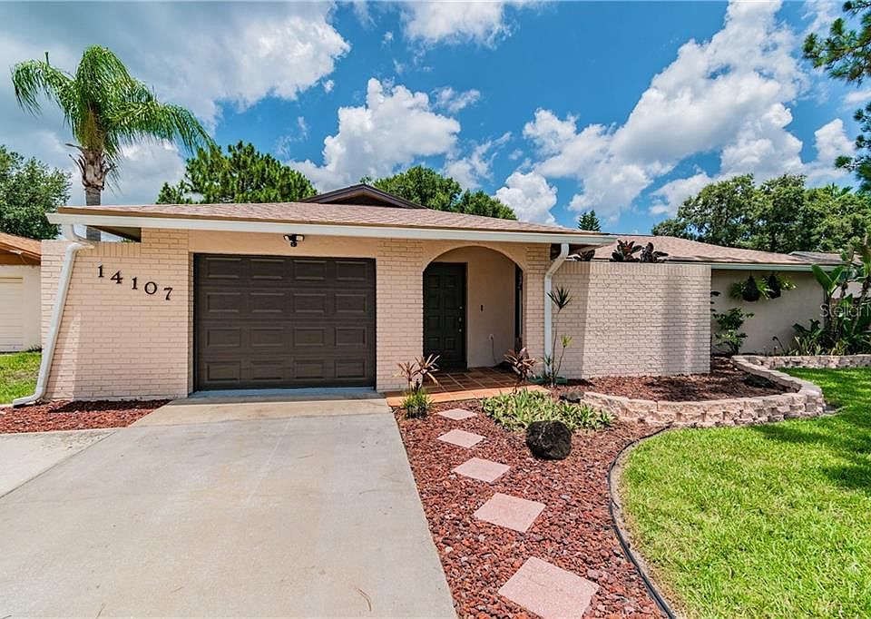 1st image of 14107 Lonewood Pl