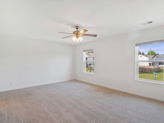 4th image of 7961 Dennis Fox Ln