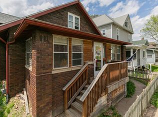 937 25th St, Moline, IL 61265