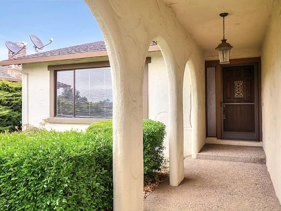 3rd image of 1701 Highland Dr