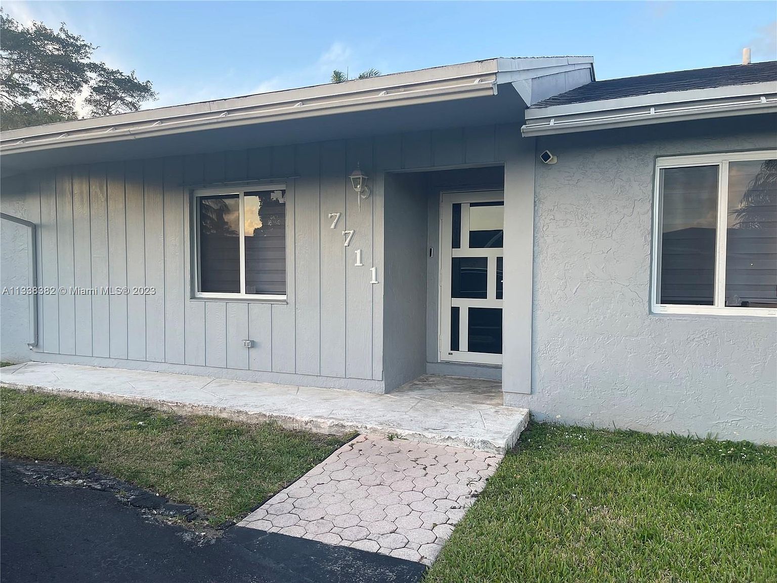 7711 SW 6th St, North Lauderdale, FL 33068 | Zillow