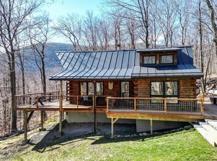 92 Four Wheel Dr, Woodstock, NY 12495